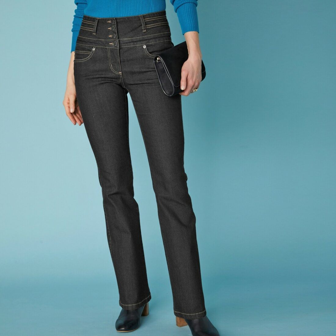 Bootcut džíny s vysokým pasem