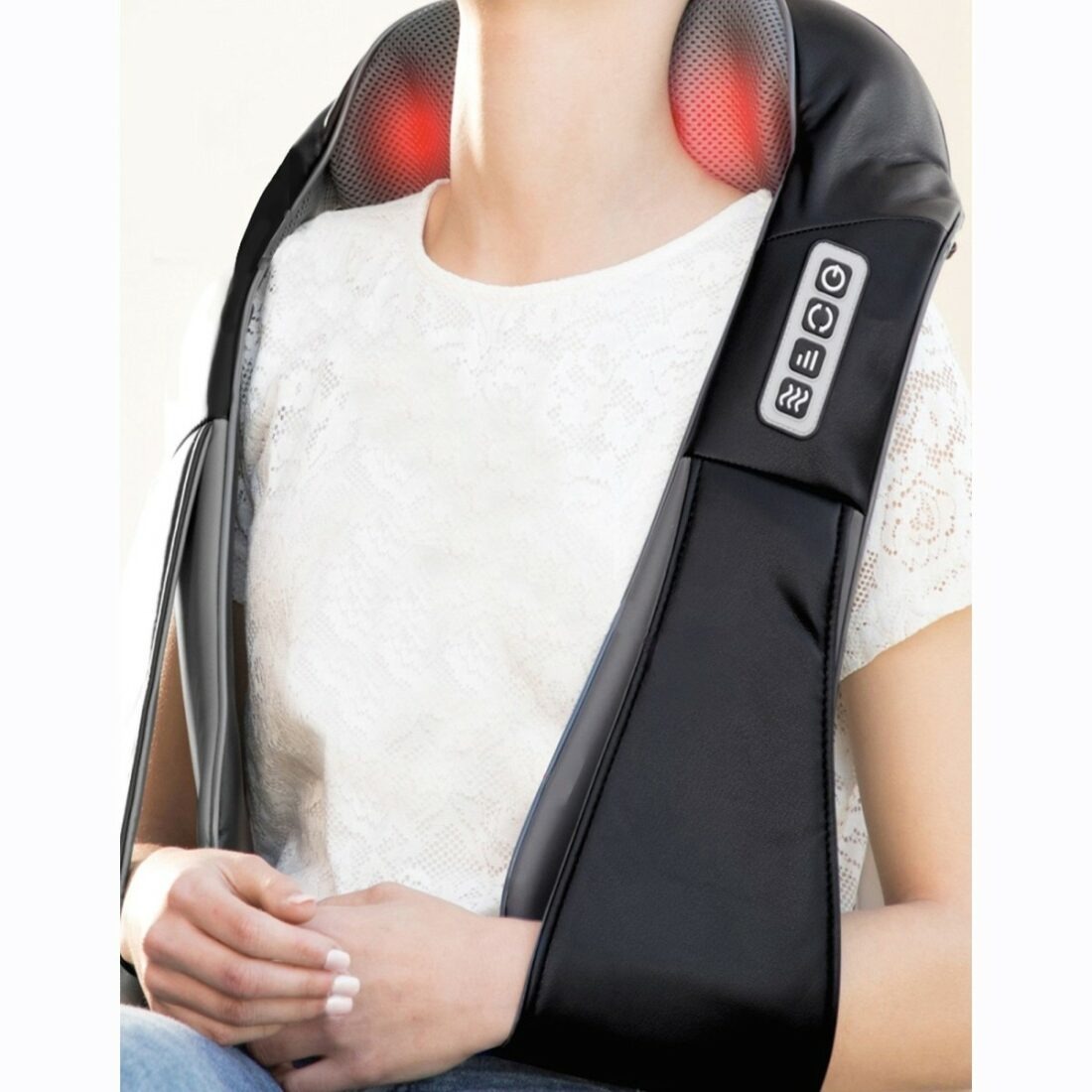 Masážní přístroj na ramena a krk